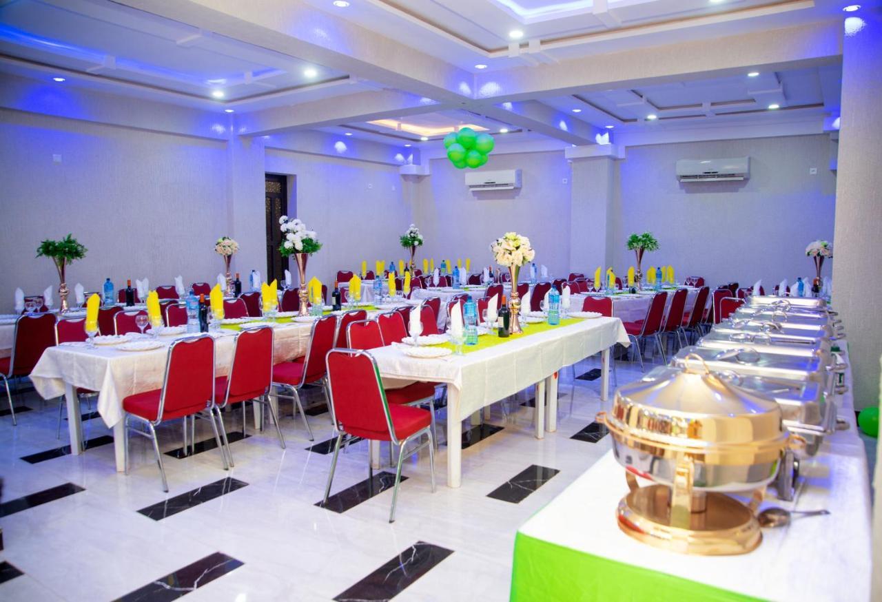 Hotel Mavilla Cotonou Exterior photo