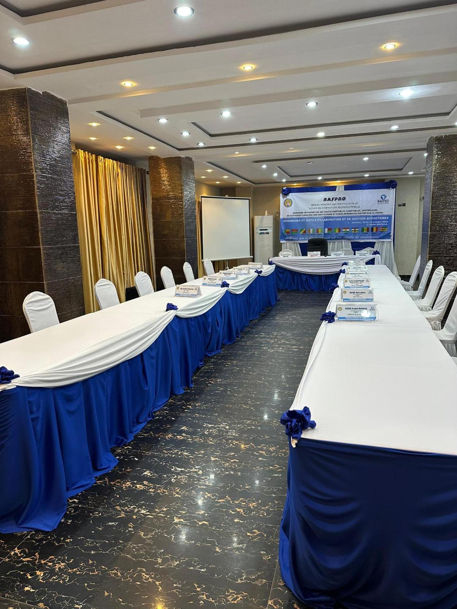Hotel Mavilla Cotonou Exterior photo